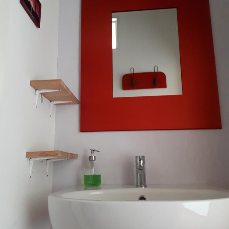 Attic Hostel Torino - Camera Matrimoniale con Bagno Privato - 2