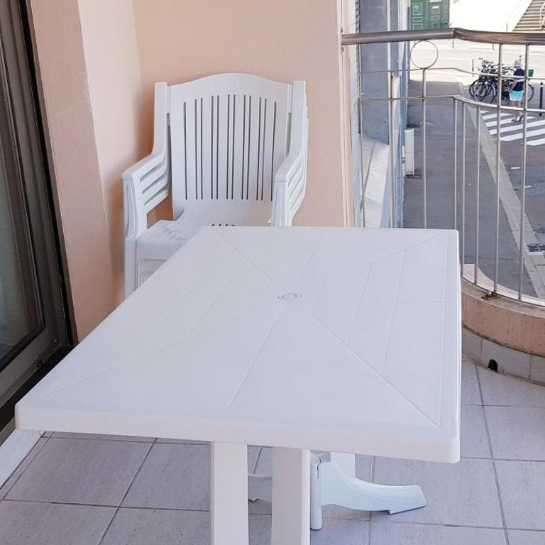 Cassiopée II Appt Classé 3 étoiles 2 chambres terrasse garage - Apartment - 22