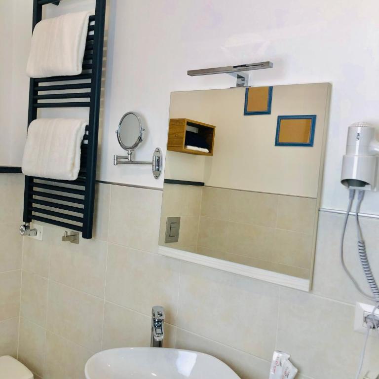 Bardilio Luxury Rooms - Double Room with Private Bathroom - 30