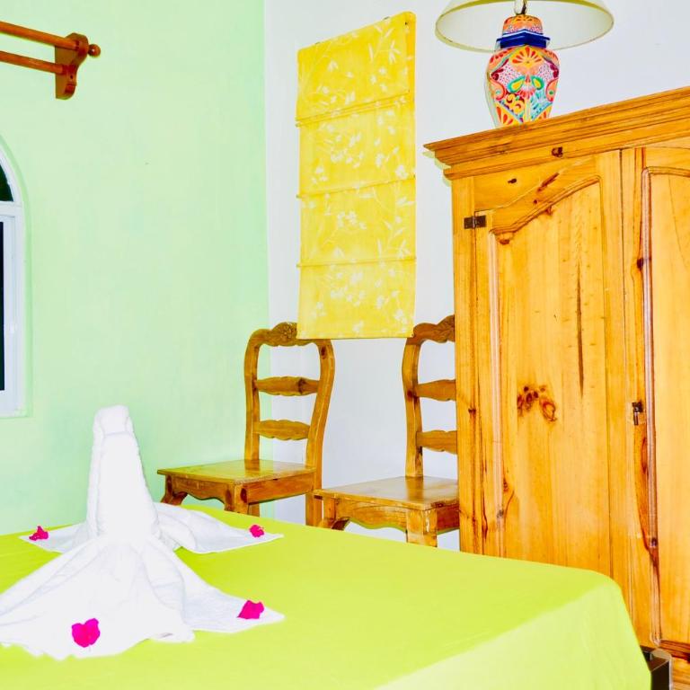 Deluxe Family Budget Balcony Room with Pool Playacar Ii - Family Room - 21