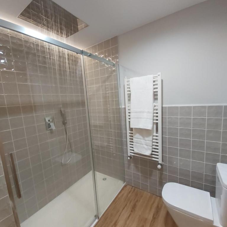 Habital Suites - Camera King Deluxe - 2