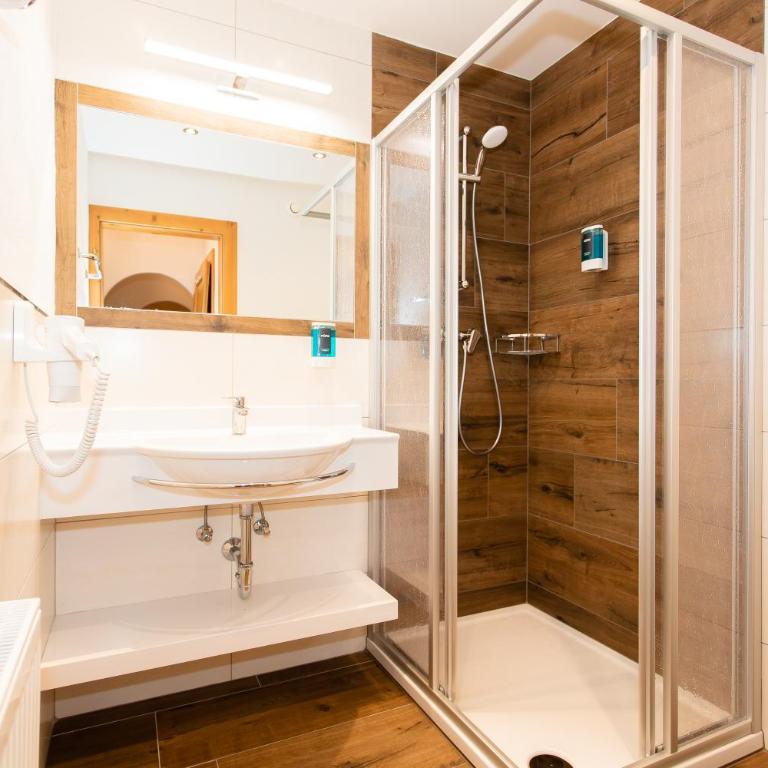 Hinteraigengut - Apartment mit 1 Schlafzimmer und Dusche - 12