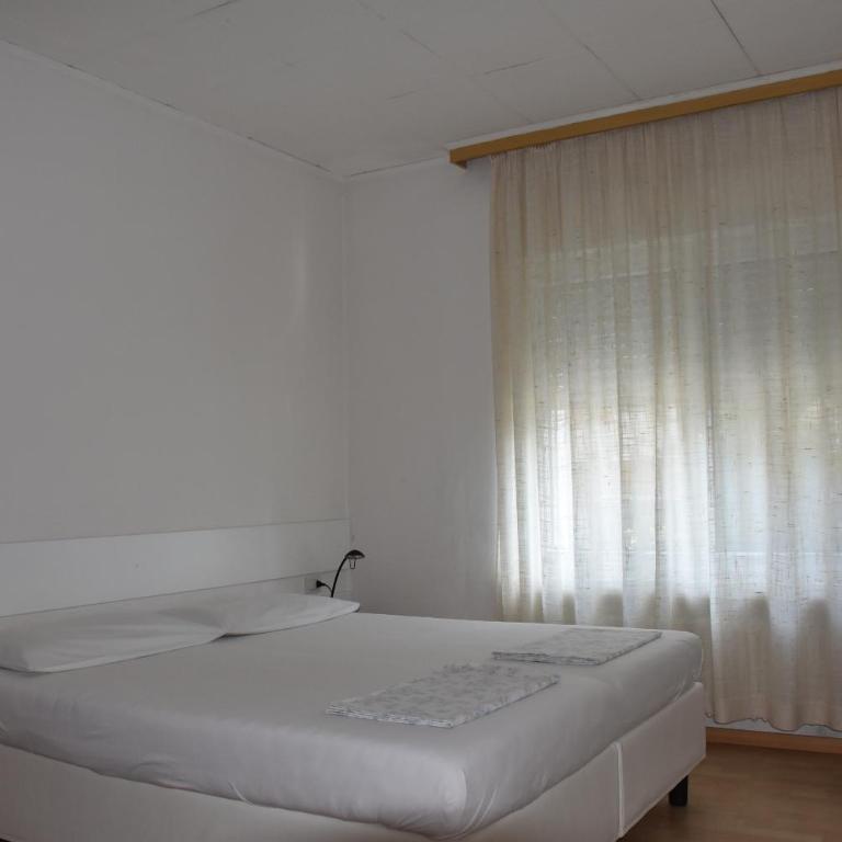 Villa Dina - Appartamento con 1 Camera da Letto - 2
