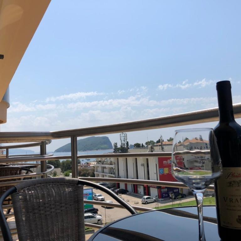 City M - Apartment with Sea View - 20