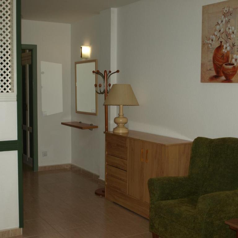 Apartaments Geminis - One-Bedroom Apartment (2 Adults + 2 Children) - 17