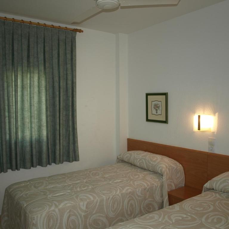 Apartaments Geminis - One-Bedroom Apartment (2 Adults + 2 Children) - 27