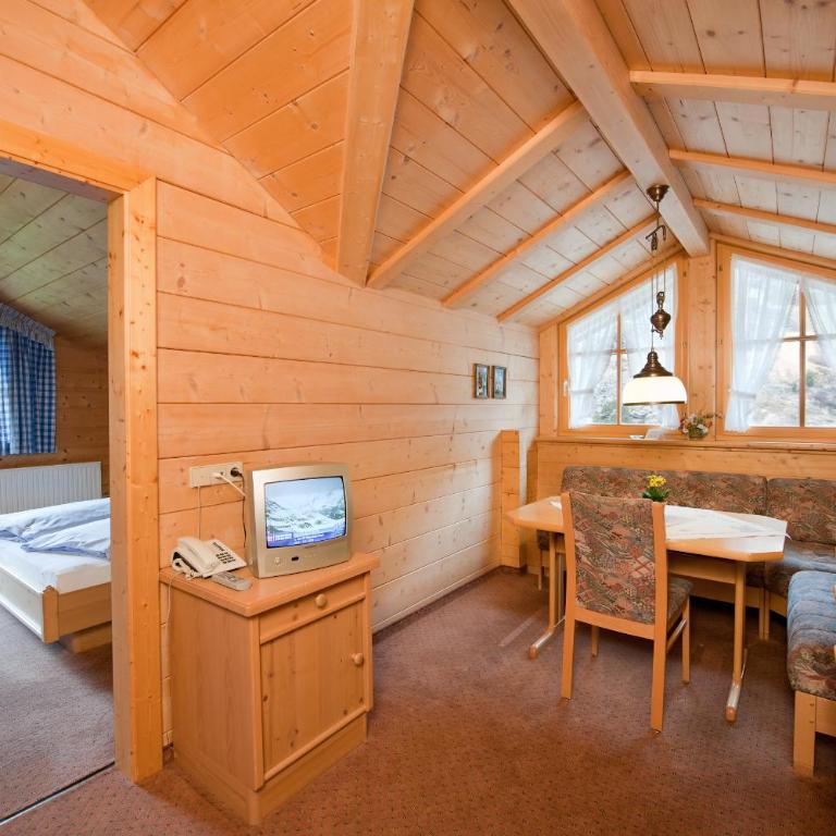 S`Hoamatl - Apartment mit 2 Schlafzimmern und Balkon - Nebengebäude - 2