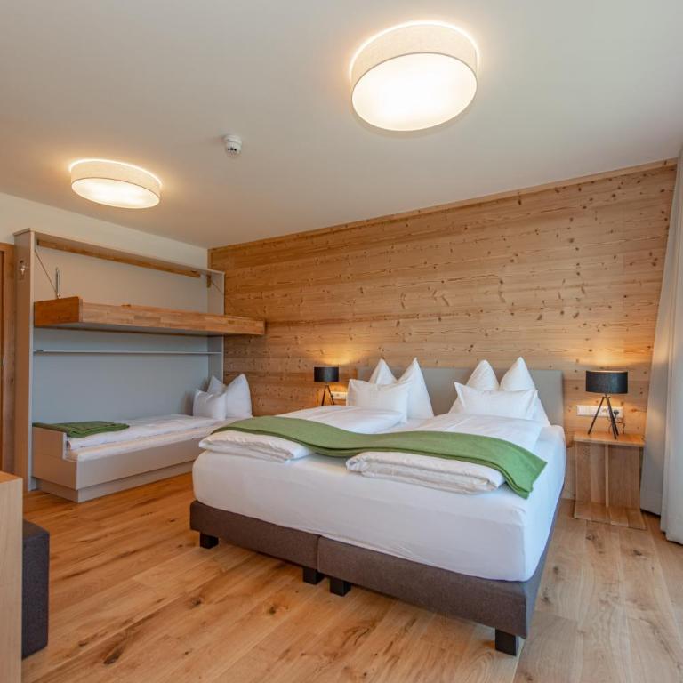 Skylodge Alpine Homes - Comfort Apartment with Terrace and panoramic view - 13