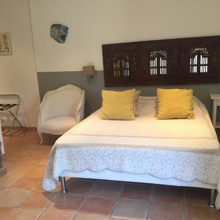 Le Patio Fleuri - Chambre Double - Vue sur Jardin - 2
