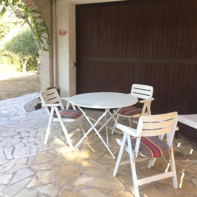 Le Patio Fleuri - Chambre Double - Vue sur Jardin - 4