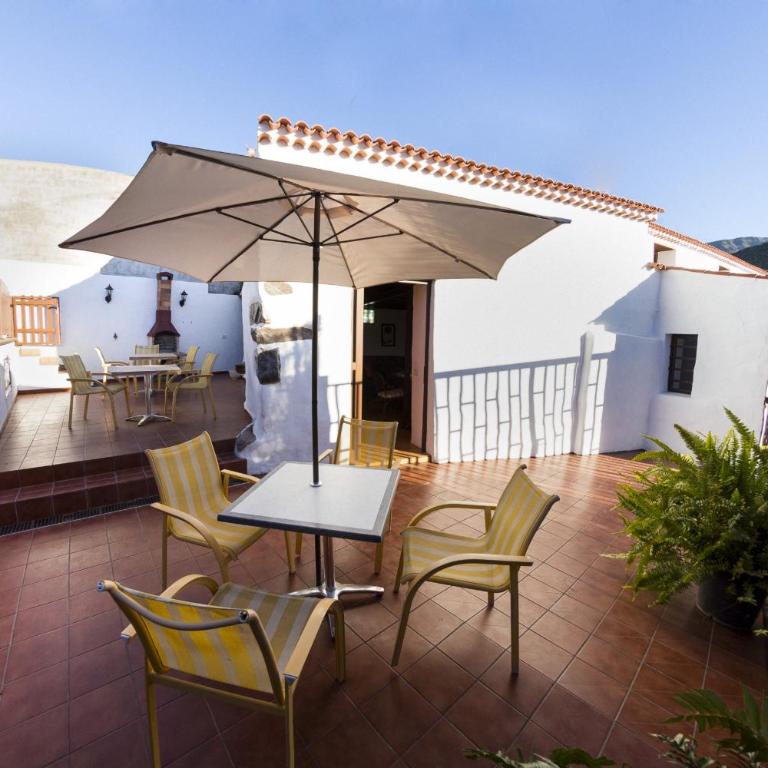 Vivelorural casa Tunte 1, piscina y terraza - Vacation Home - 5