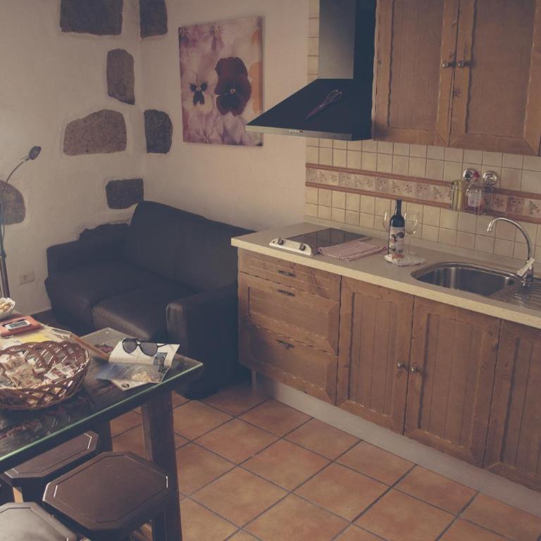 Vivelorural casa Tunte 3, BBQ y terraza - Apartment - 5