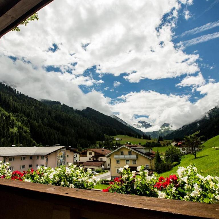 Hotel Höhlenstein - Einzelzimmer mit Balkon - 2