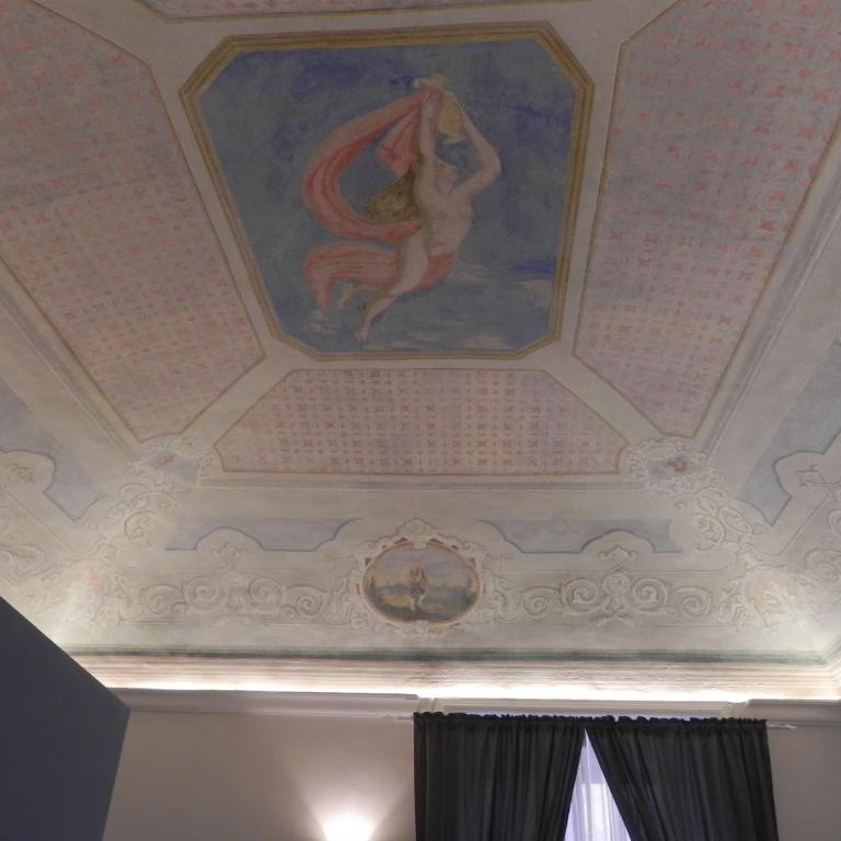 Palazzo del Verga - King Room with Balcony - 18