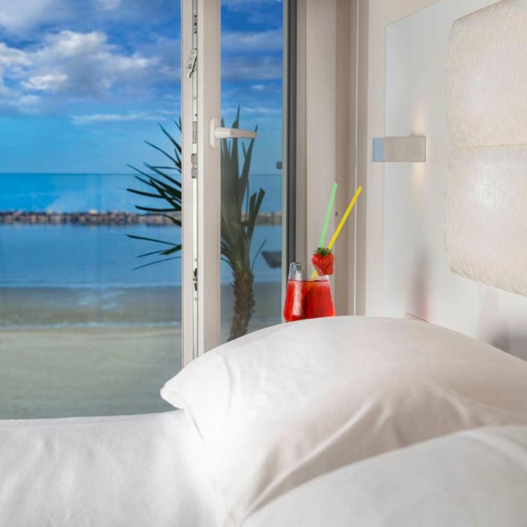 White Suite & Apartments - Appartamento con 1 Camera da Letto e Vista Mare - 1