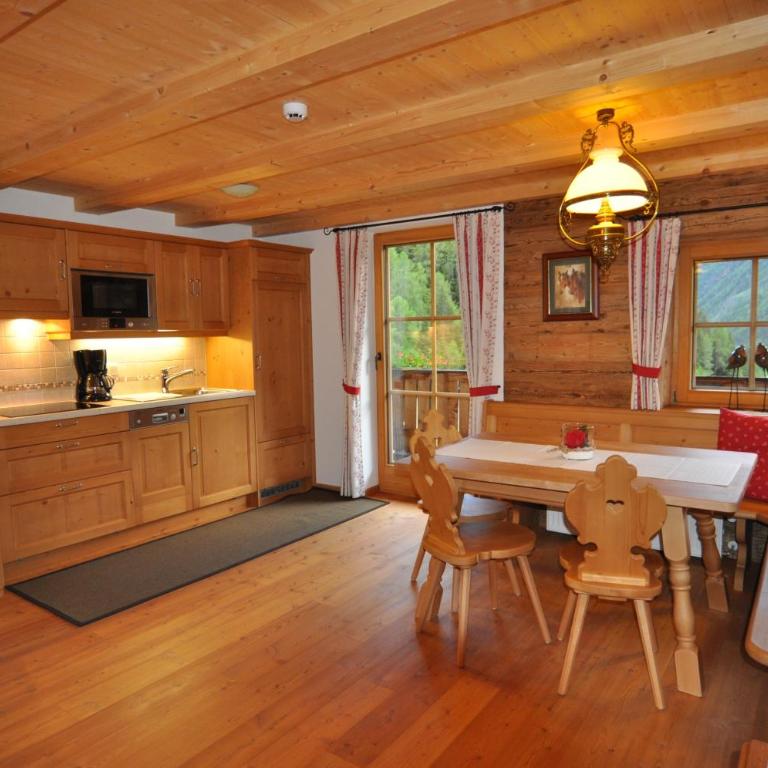 Jörgnerhaus - Apartamento - 4
