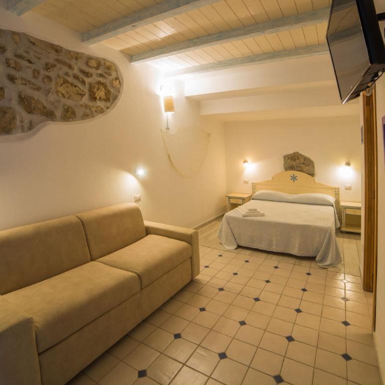 Olbia Domus Inn - Junior Suite - 9