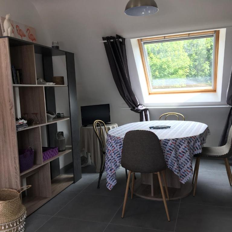 Studio 2 personnes Nid Cocooning Calme grand confort - Two-Bedroom Apartment - 5
