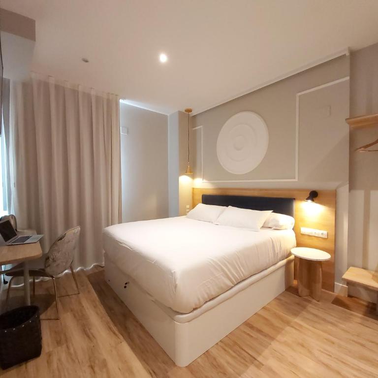 Habital Suites - Camera Matrimoniale Deluxe con Vasca - 1