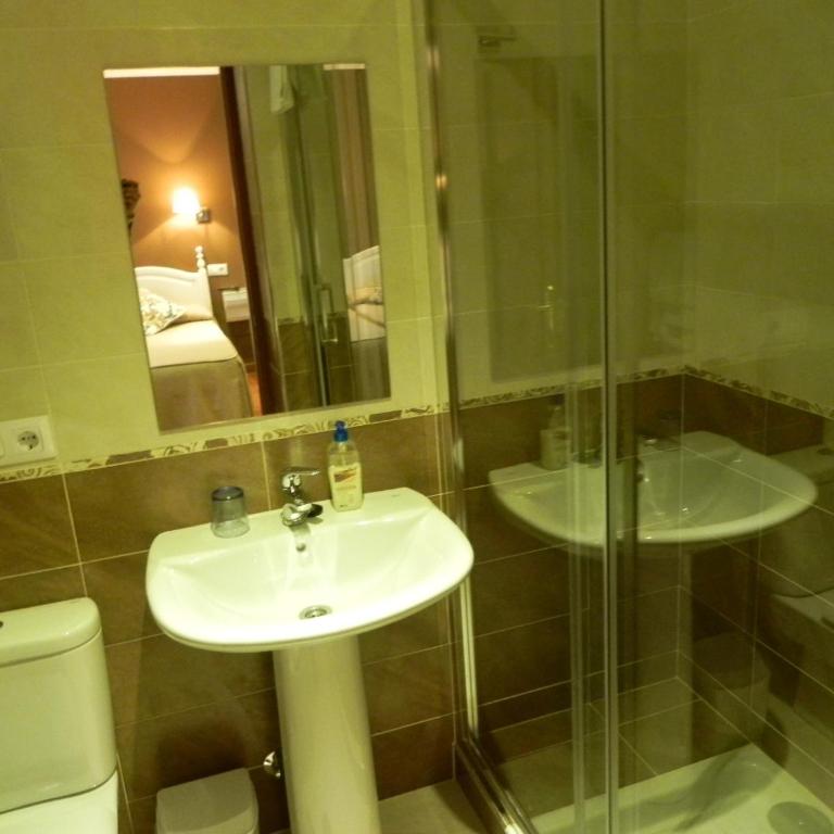 Hospederia Los Pinos - Double or Twin Room - 17