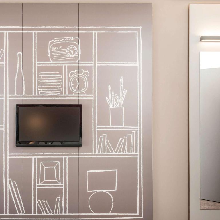 ibis Dijon Gare - Chambre Standard - 3 Lits Simples - 13