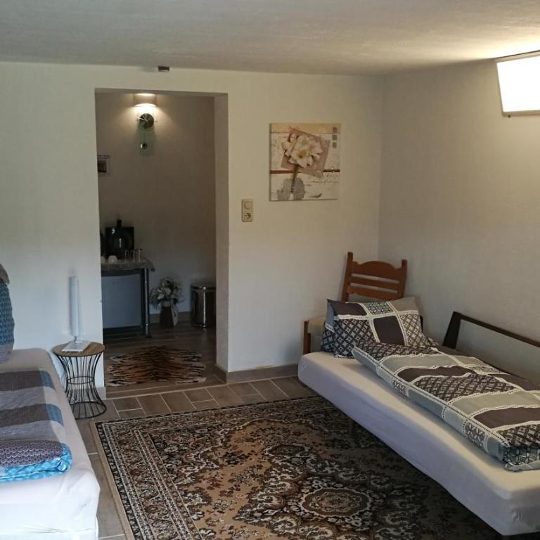 Landhaus Dersch - Chambre Double - Vue sur Jardin - 13