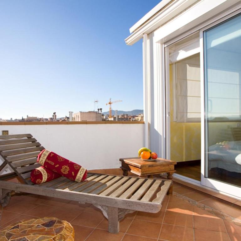 Gaudi penthouse with terrace views - One-Bedroom Apartment - 7