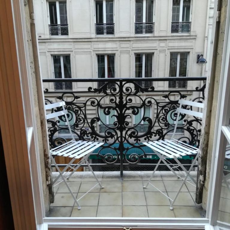 Maison de Lignières - Guest House - Paris quartier Champs-Elysées - Chambre Double Deluxe - 1