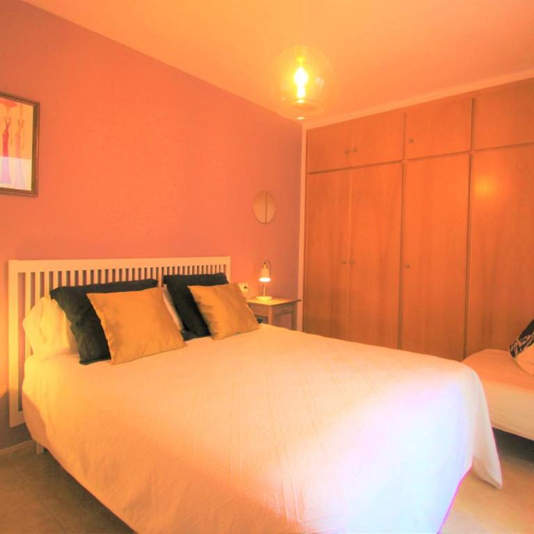 Apartamento Casaturis Playa y Montaña con parking en el centro de Alicante A130 - Two-Bedroom Apartment - 11