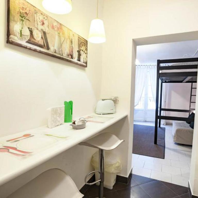Trip Rooms - Monolocale con Balcone - 6