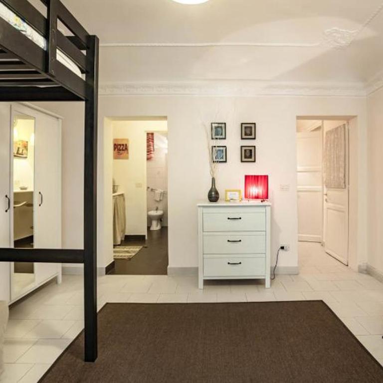 Trip Rooms - Monolocale con Balcone - 3