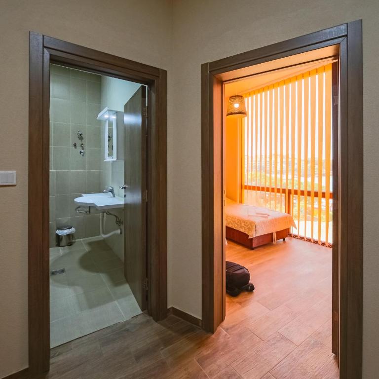 Apart Hotel XXL Lux - Two-Bedroom Apartment - 2