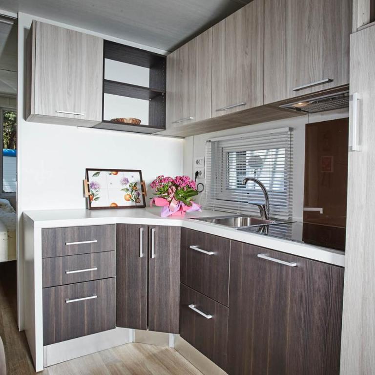 Mediterraneo Camping Village - Chalet Premium con 3 Camere da Letto - 3