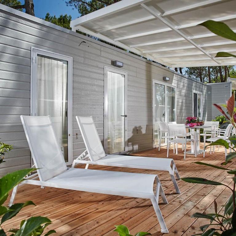 Mediterraneo Camping Village - Chalet Premium con 3 Camere da Letto - 2
