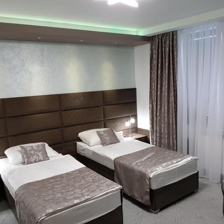 BOLERO - Deluxe Double or Twin Room with City View - 2