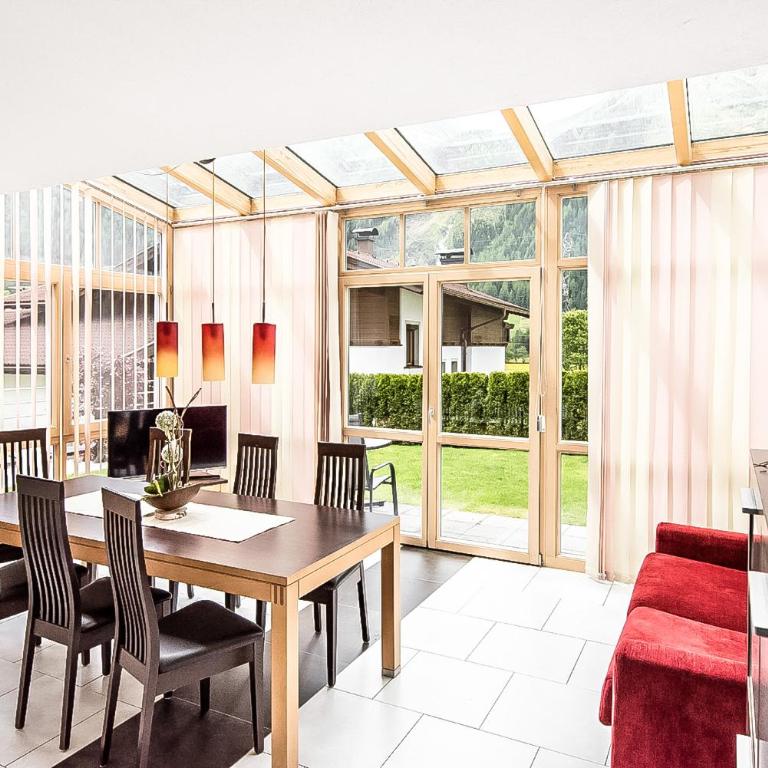 Apart Relax - Superior Apartment mit 3 Schlafzimmern - 8