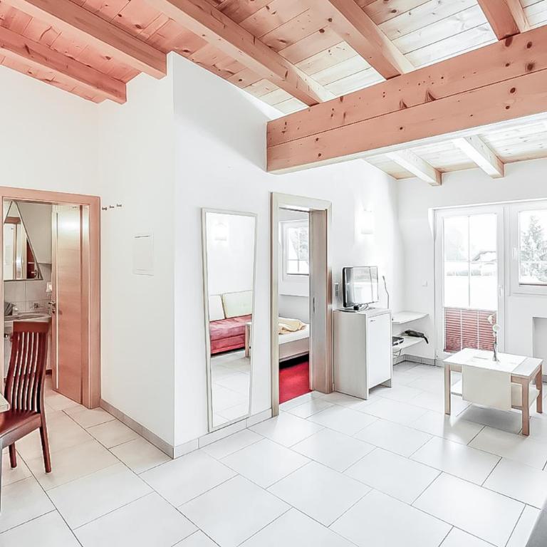 Apart Relax - Apartment mit Balkon - 2