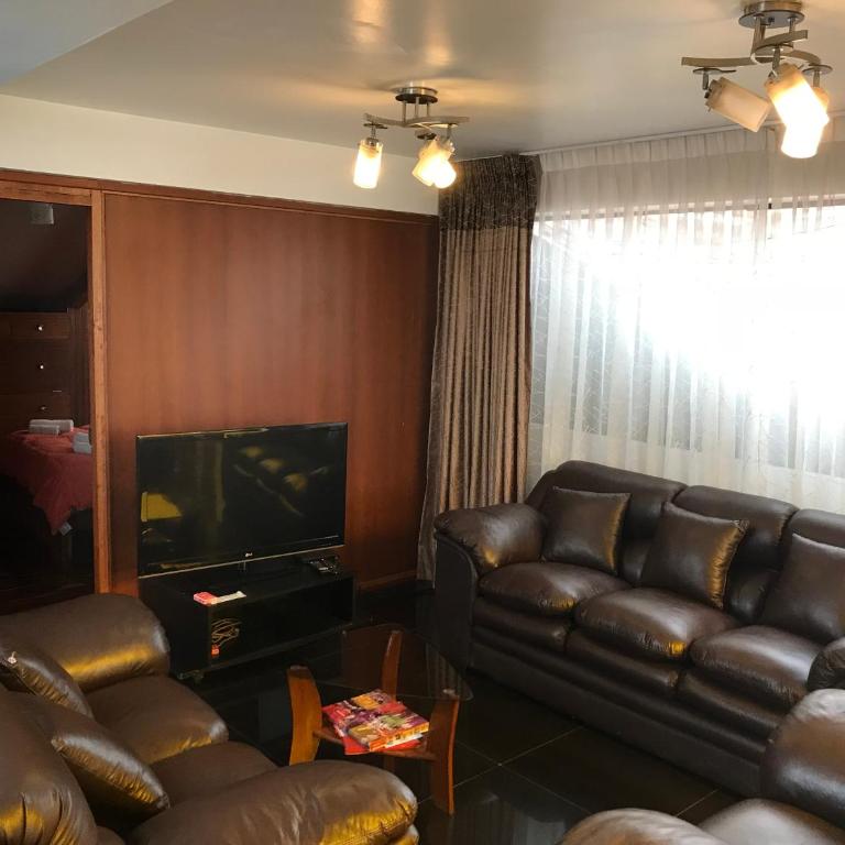 Del Niño Apartment, Best location - Three-Bedroom Apartment - 6