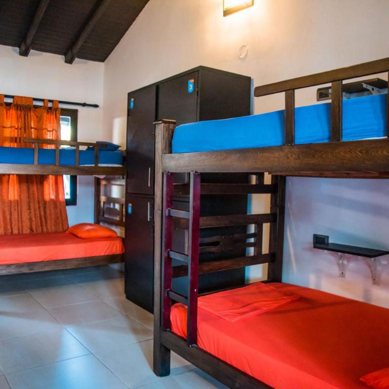 Dreamer Santa Marta - Cama en un dormitorio compartido de 6 camas con baño compartido - 1