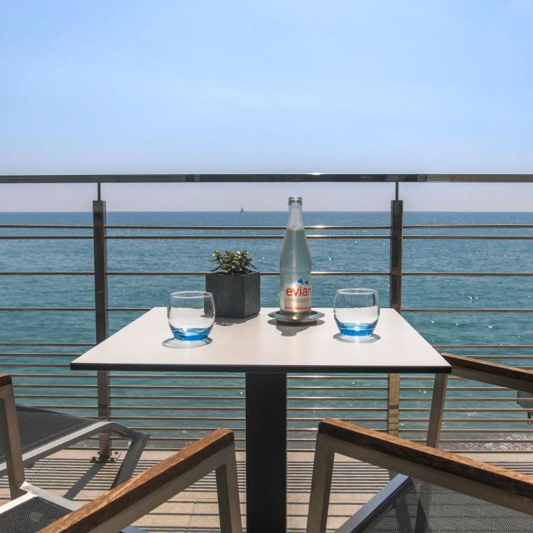 Villa Azur - Chambre Double Classique - Vue sur Mer - 2