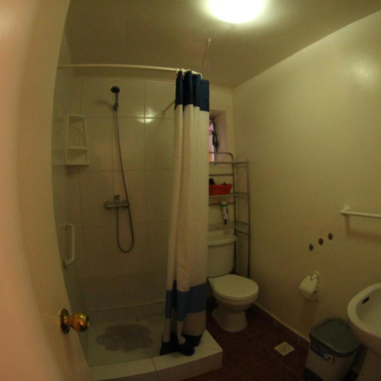Hostal Campo Base - Habitación Doble con baño privado - 1