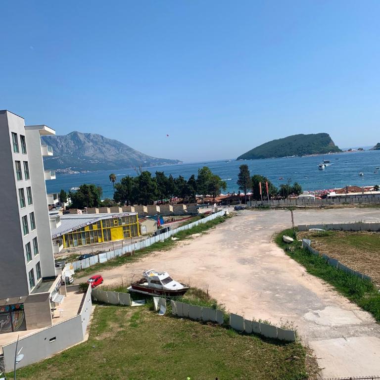 Apartment Seaview Budva - Apartman sa Pogledom na More - 38