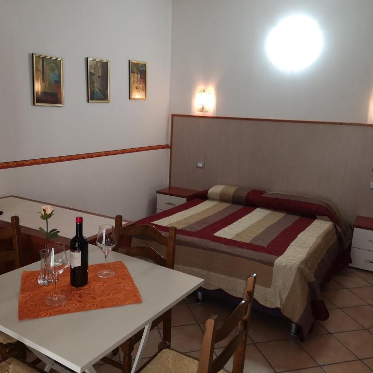 Ca' Del Sasso - Studio with Terrace - 10