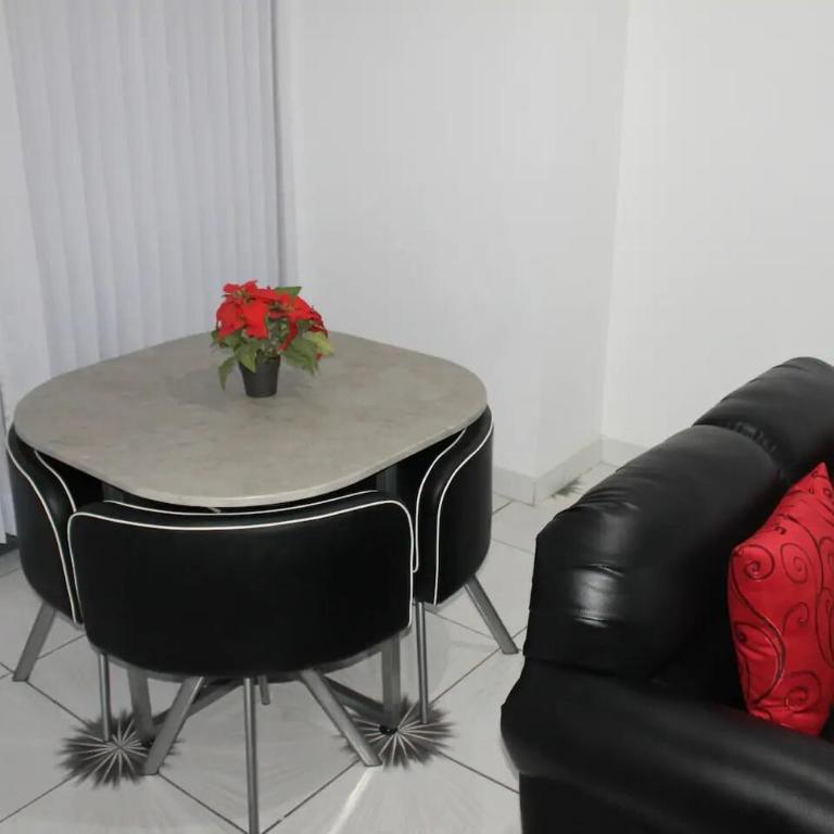 Departamento Moderno en Lambayeque. Full Amoblado - Apartamento de 2 dormitorios - 10