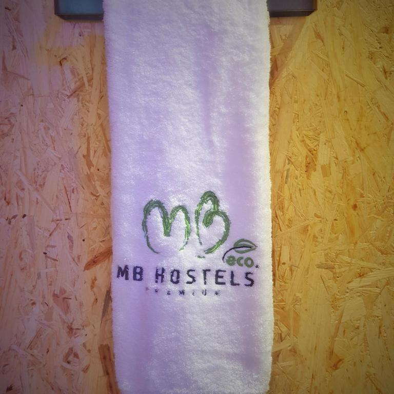 MB Hostels Premium ECO - Adults Recommended - Habitación Doble con balcón - 2 camas - 11