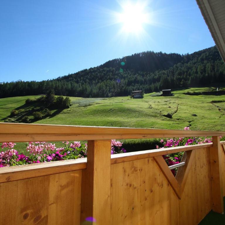 Pension Charly - Doppelzimmer mit Balkon - 13