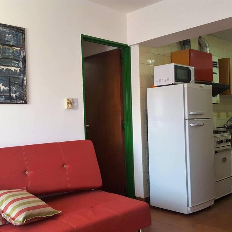 Alegre, luminoso y tranquilo en la mejor ubicación - Apartamento - 12