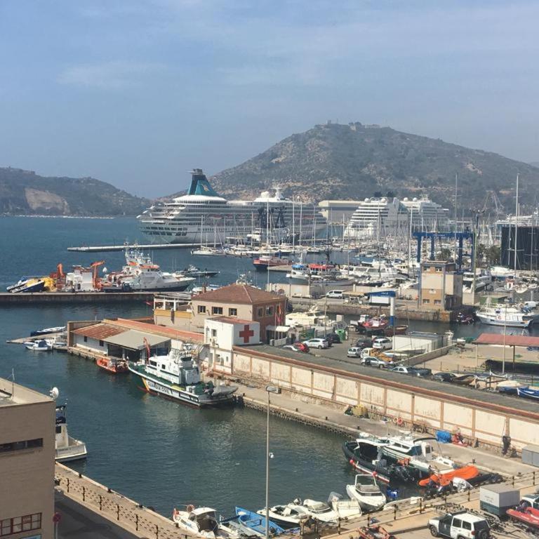 alojamiento vistas al mar - Apartamento de 3 dormitorios con vistas al puerto - 1
