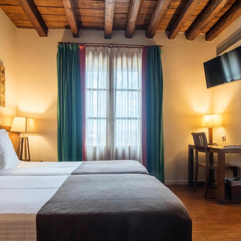 Abad Toledo - Habitación Doble con cama supletoria - 1
