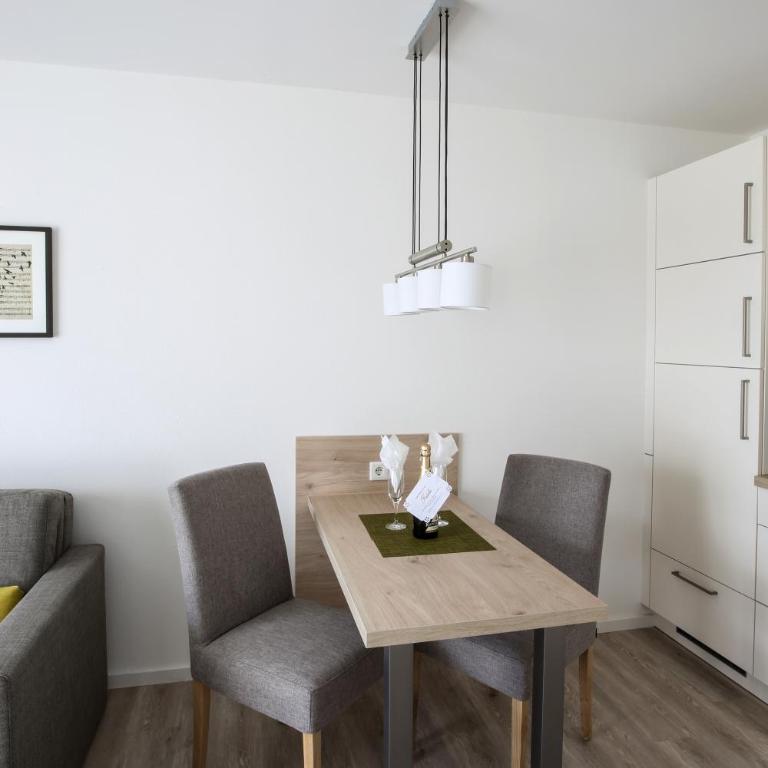 Appartementhotel Fidelio - Suite mit Balkon - 8